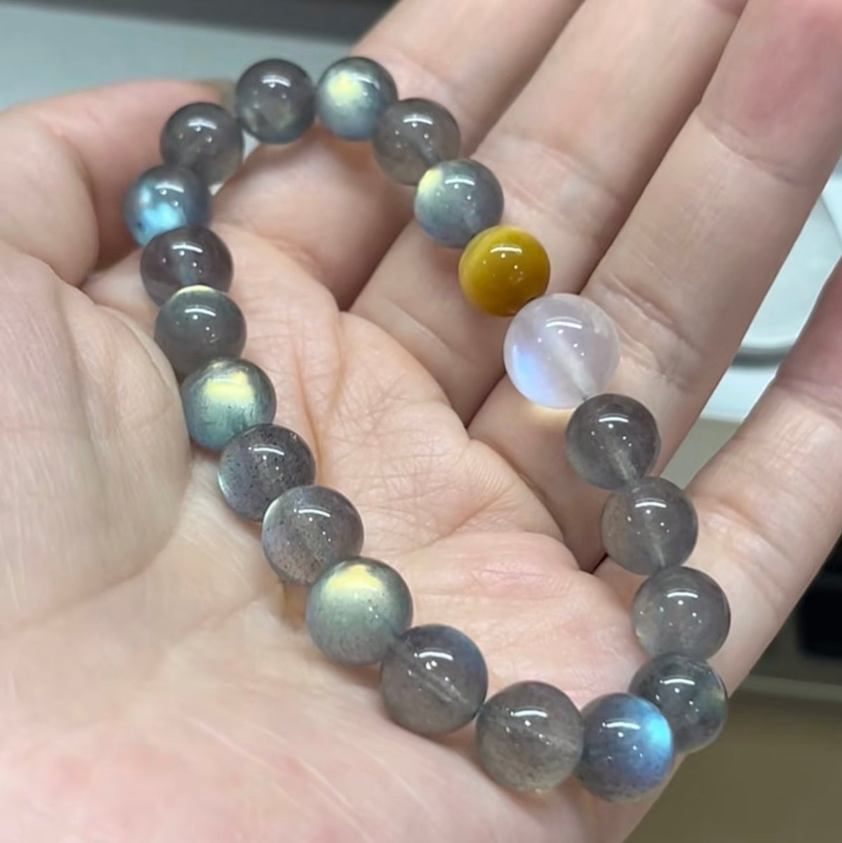 Moonstone Magic Bracelet & Glow with Inne