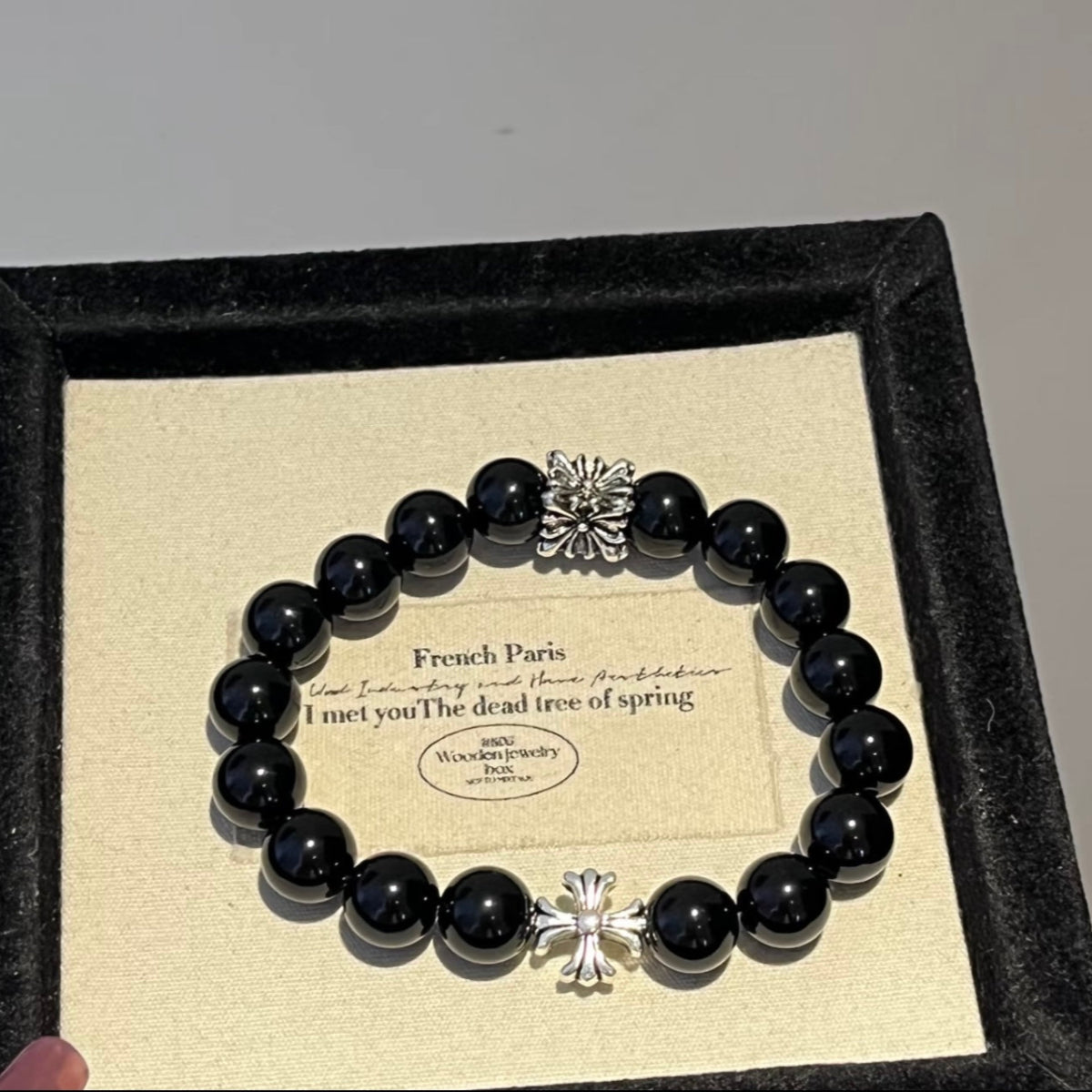 ✨ Obsidian Radiance · Natural Elegance