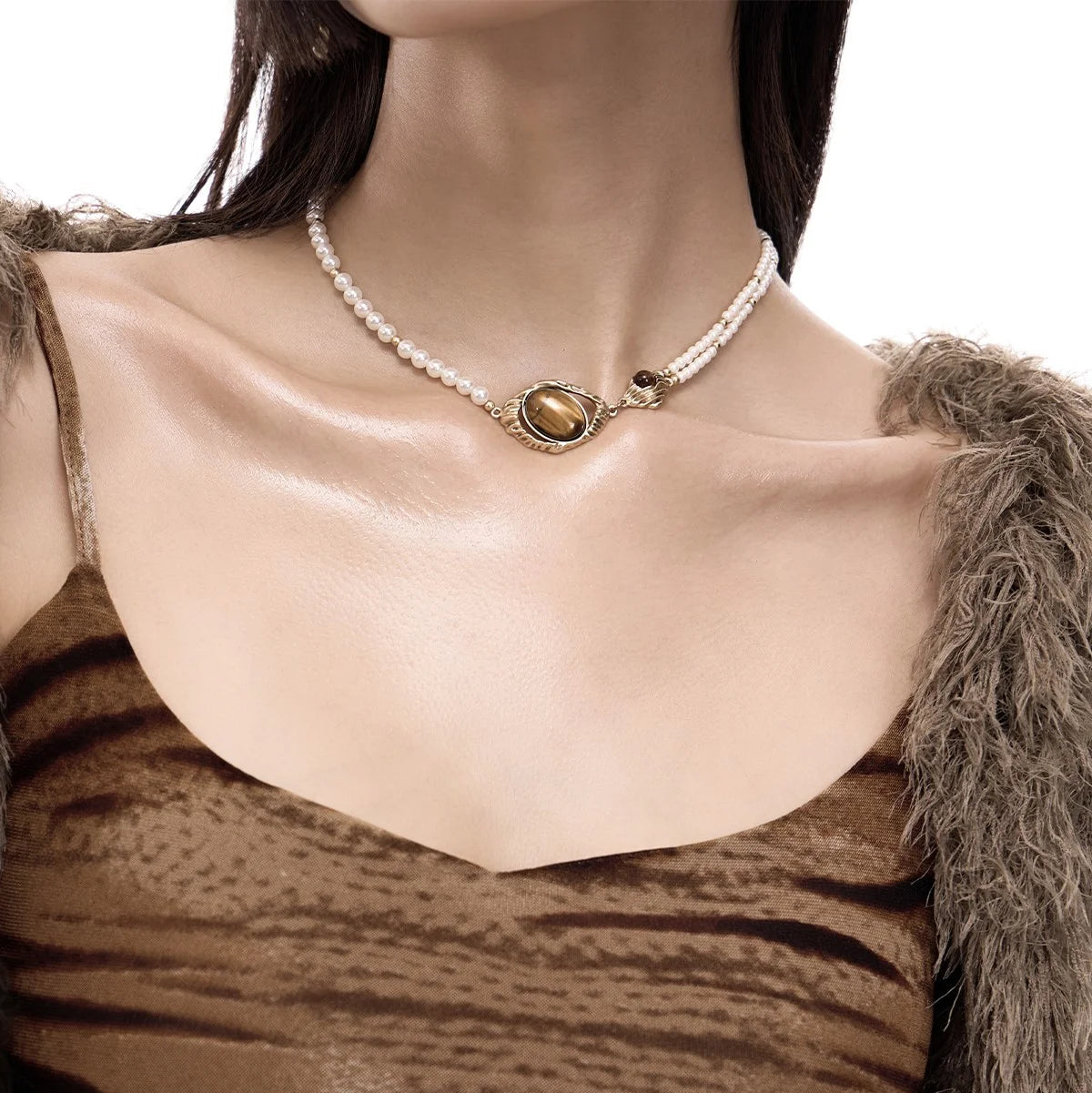 Desert Glow – Tiger’s Eye & Pearl Choker Necklace with Adjustable Chain