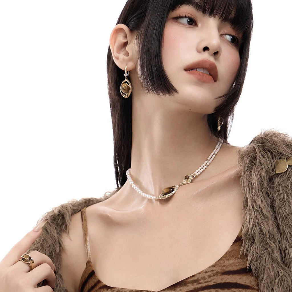 Desert Glow – Tiger’s Eye & Pearl Choker Necklace with Adjustable Chain