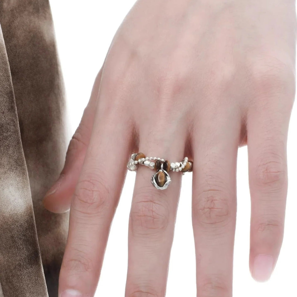 Sunset Mirage – Tiger’s Eye & Sterling Silver Chain Ring for Elegance & Energy