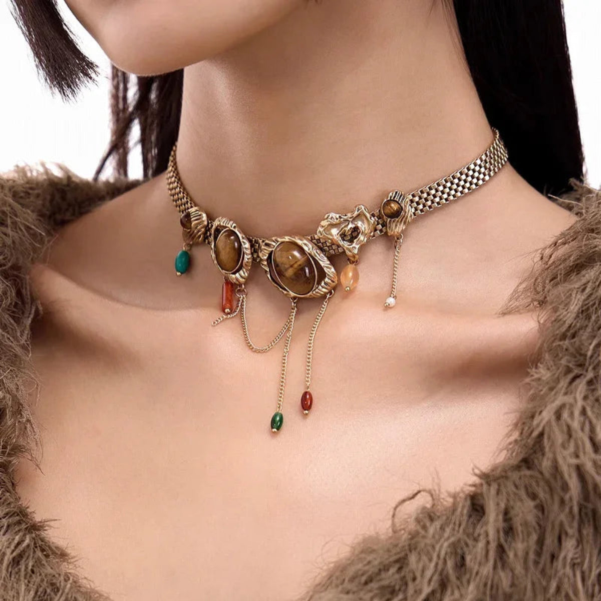 Vintage Dunes – Yadan-Inspired Tiger’s Eye Tassel Necklace